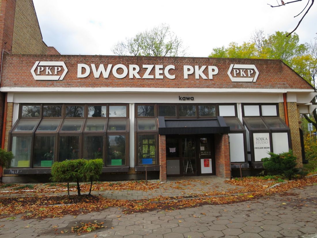 Wpis dworca kolejowego w Mikołowie do rejestru zabytków jest przełomowym precedensem w zakresie ochrony architektury postmodernistycznej