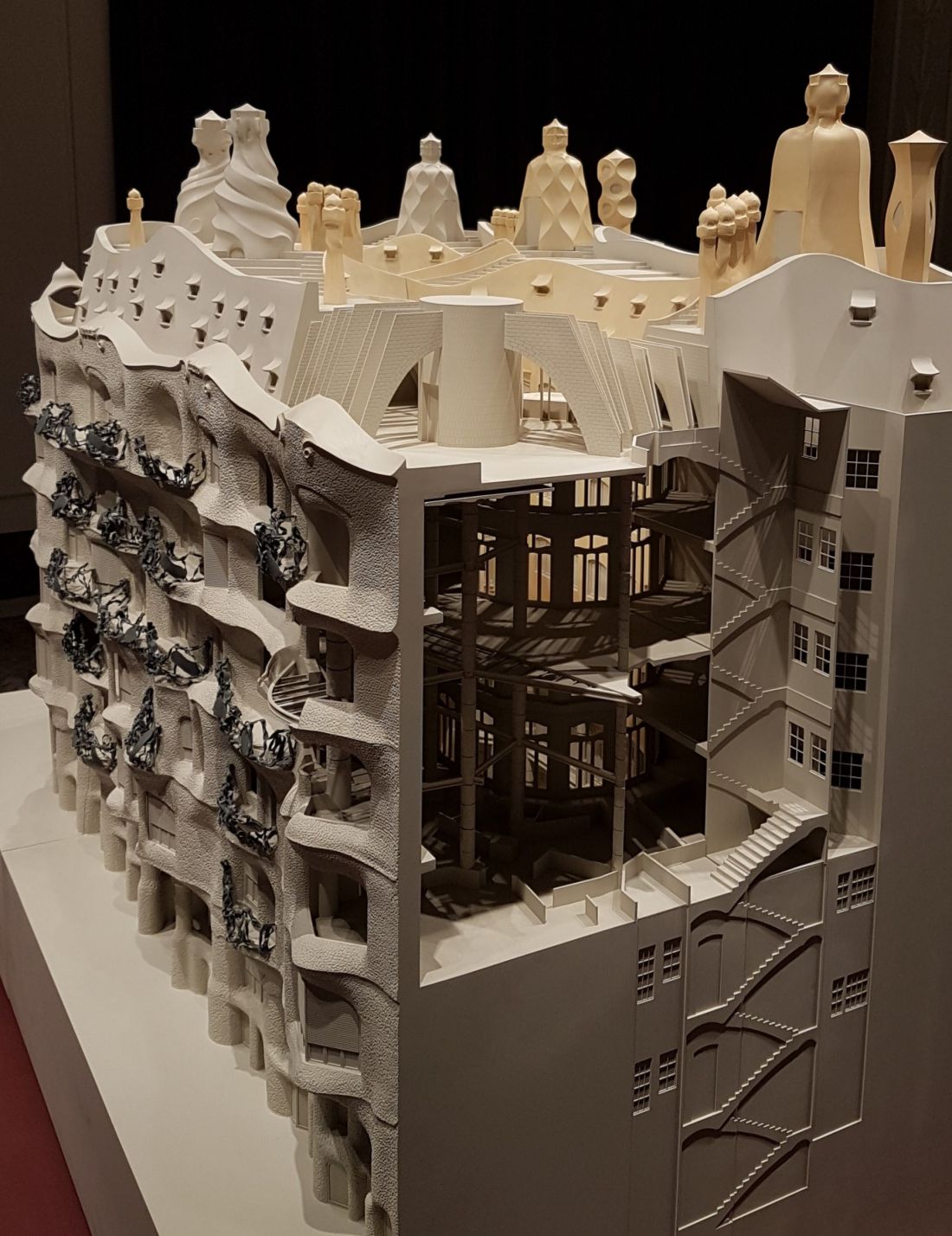 gaudi w4