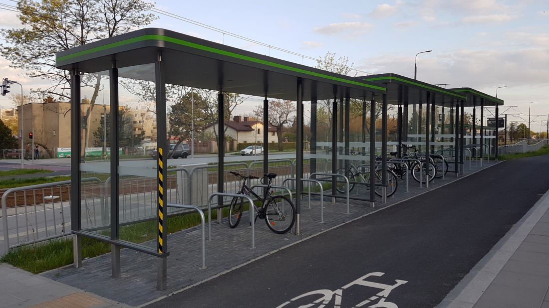 Tramwaj na Naramowice - wiata rowerowa