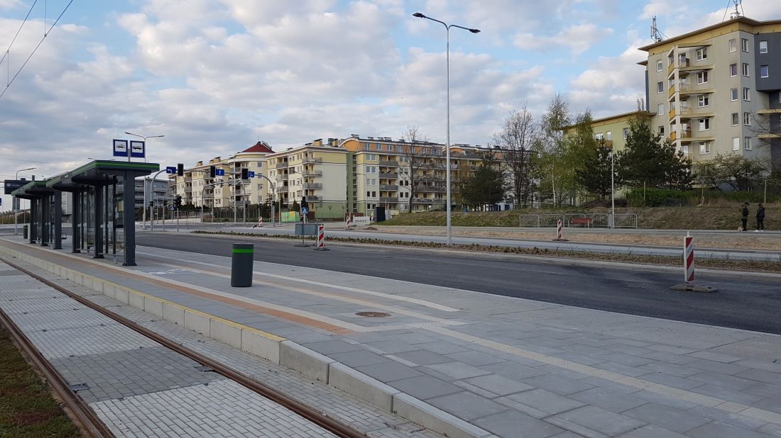 Tramwaj na Naramowice domy postmodernizm