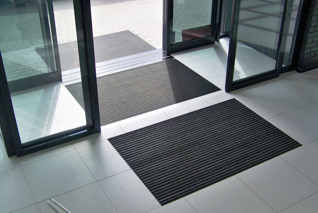 Obiekt biurowy w Gdańsku 2011 – Combi Standard 22