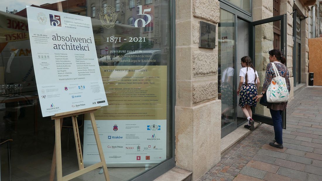 wystawę zobaczyć można w Galerii SARP Oddział Kraków przy placu Szczepańskim 6