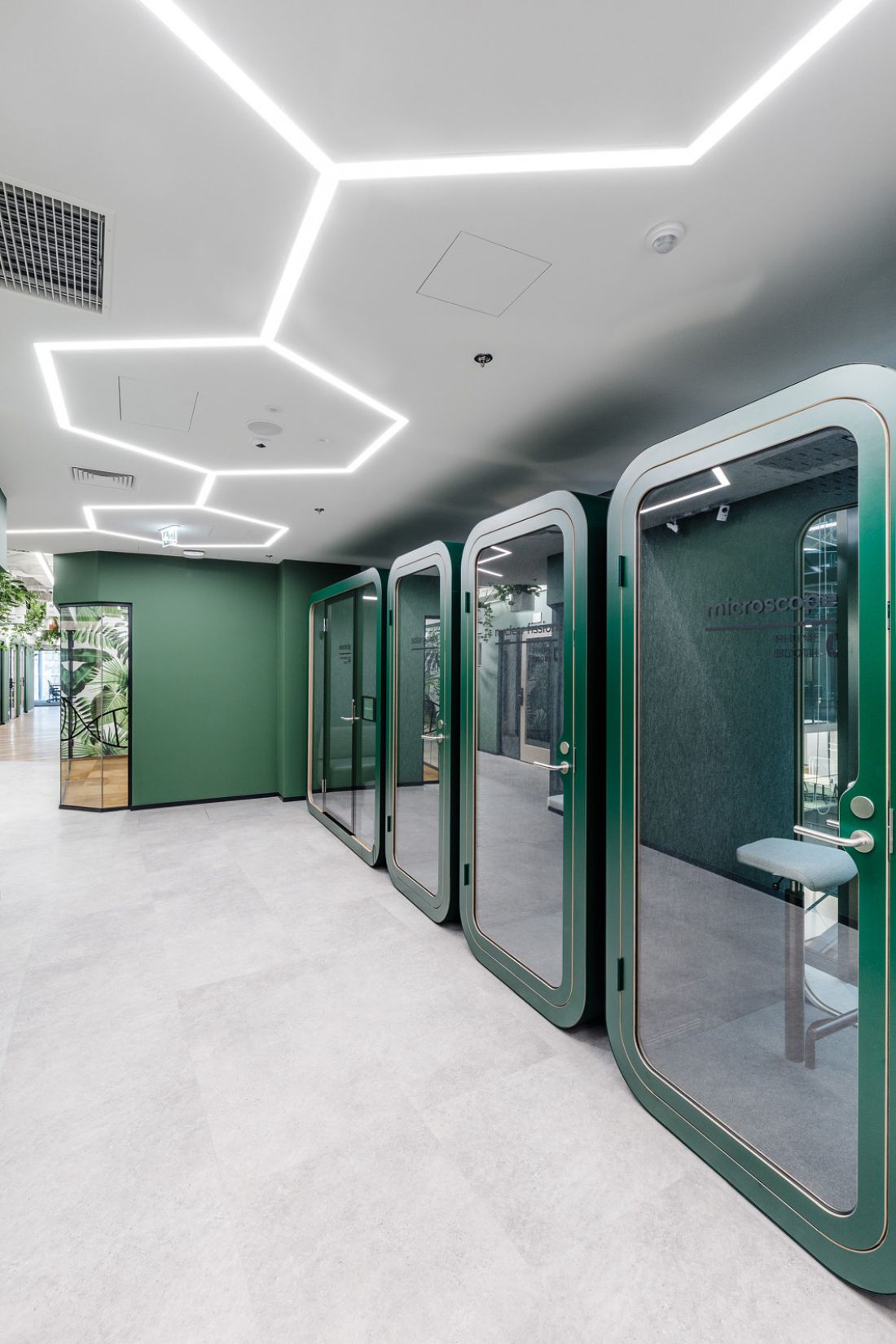 CIC Warsaw, proj.: Workplace