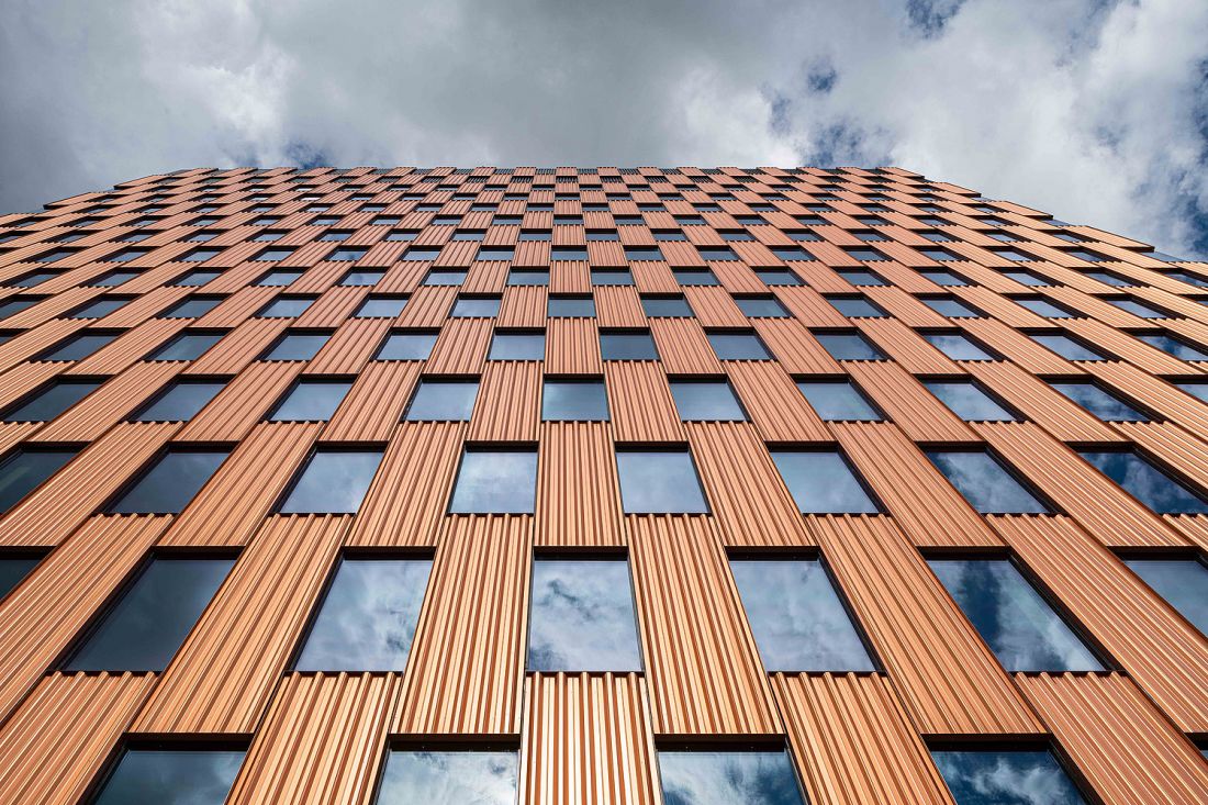 Elewacyjna z blachy trapezowej, biurowiec Gdańsk WAVE SKANSKA