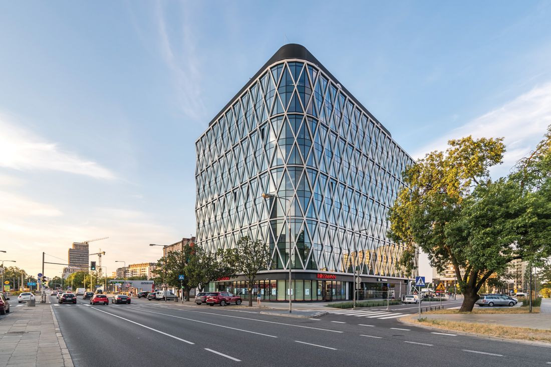VILLA METRO POLSKA, WARSZAWA