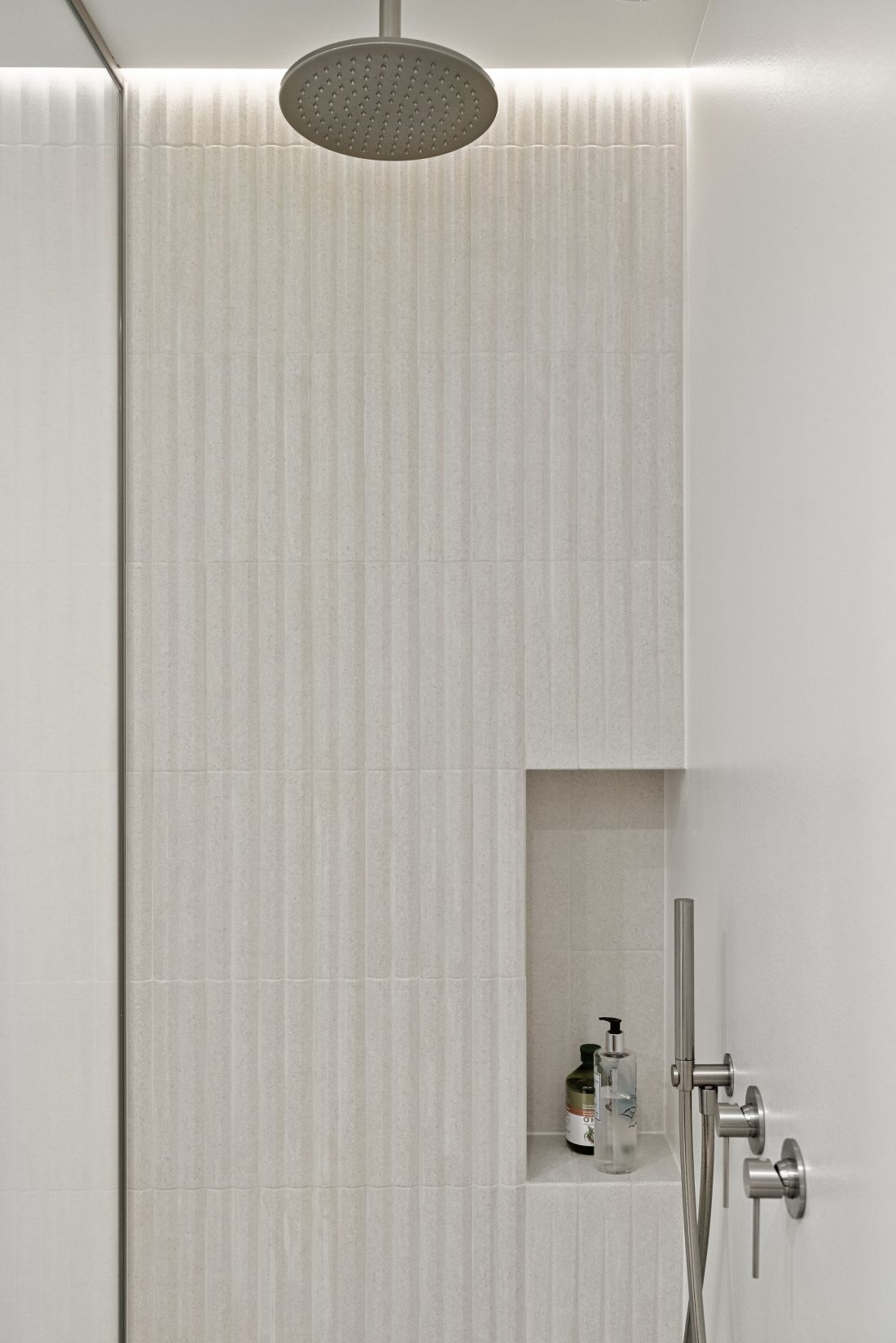Minimalistyczna łazienka