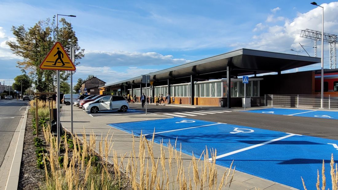 rokietnica parking p+r dworzec zieleń