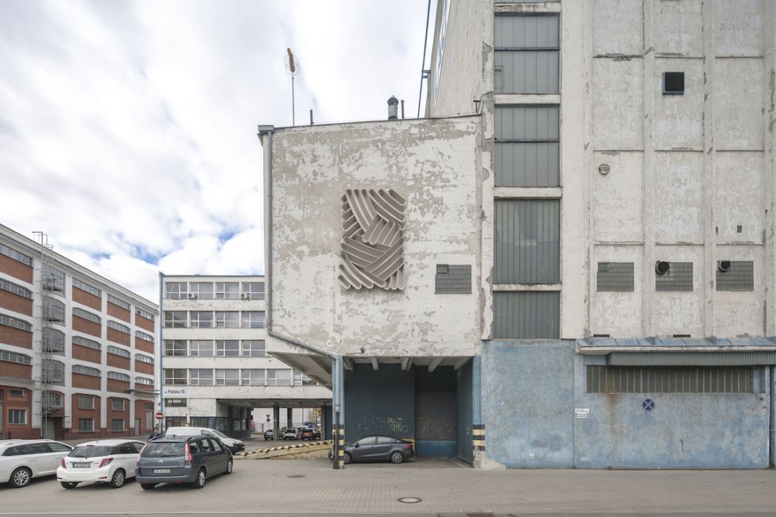 The abstract form was located at 15 Polska Street