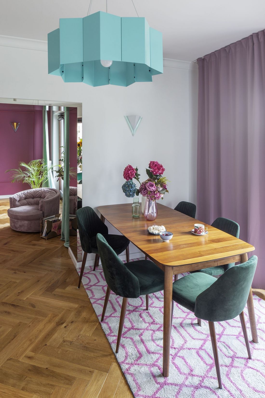 Dining room table