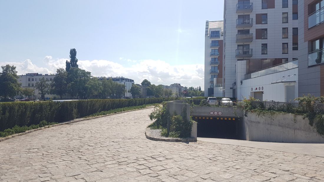 Gdańskie Bookingcom Island czyli Wyspa Spichrzów