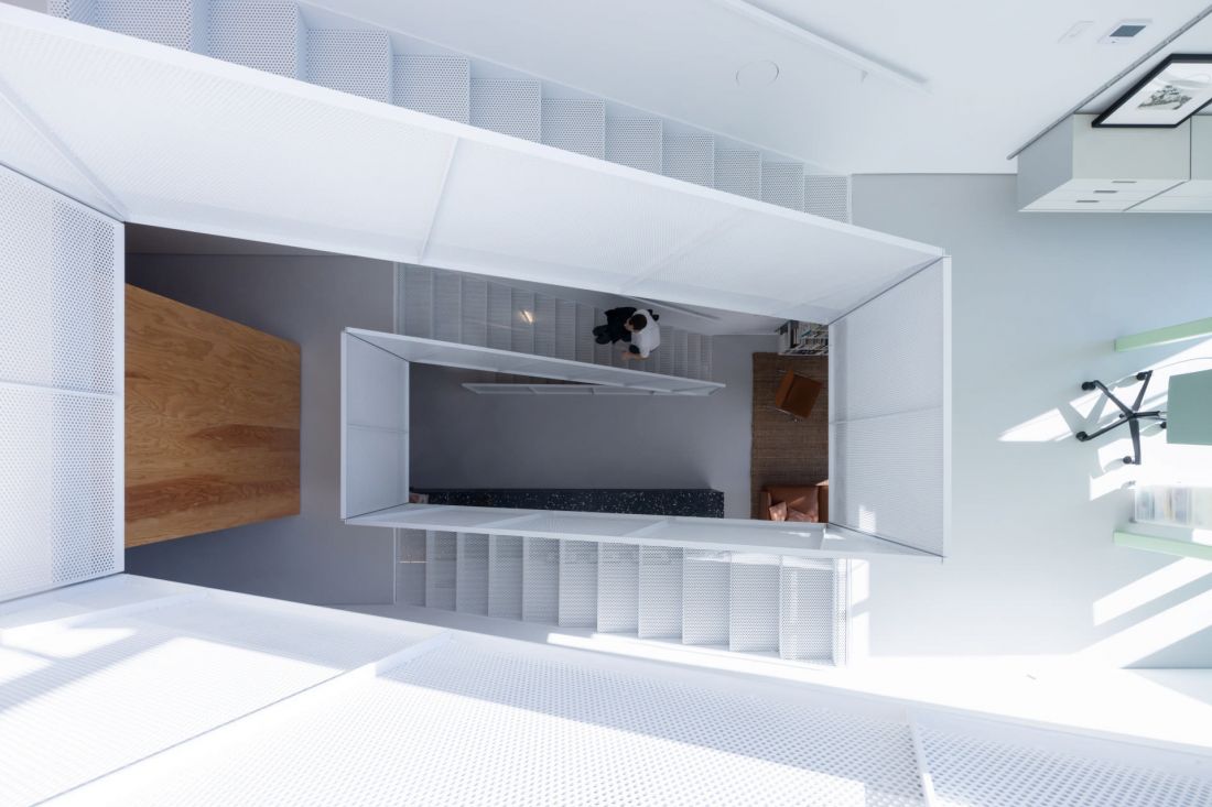 Narrow House
