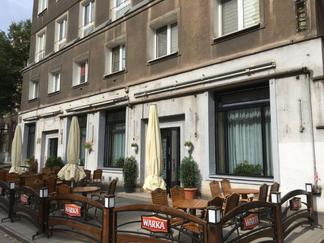 Elewacja restauracji, która poddana zostanie renowacji