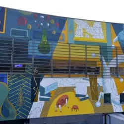 Mural na Galerii Krakowskiej