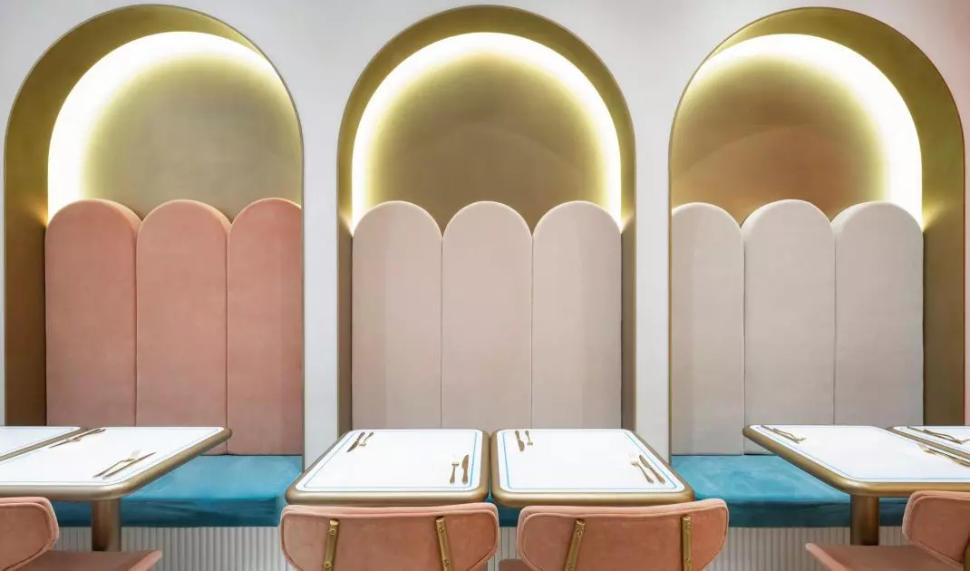 Art deco interior