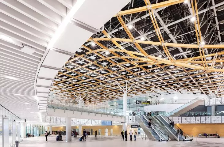 Airports bet on interior design