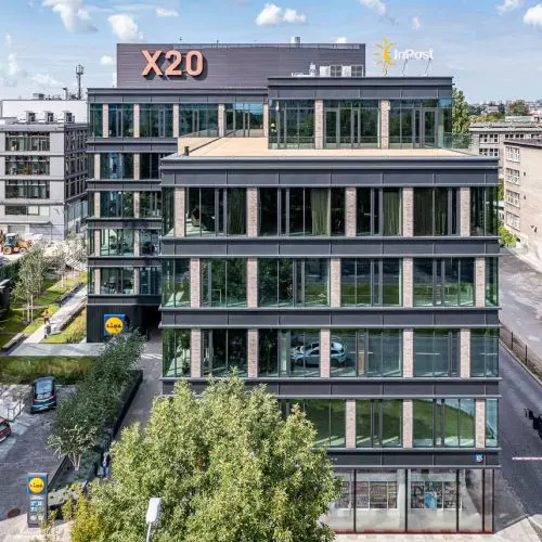 Energy-efficient and environmentally friendly aluminum systems
