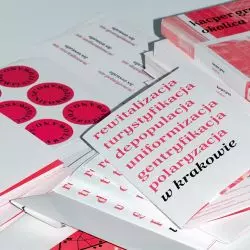Esej wizualny o Krakowie składa się m.in. z książki, mapy, plakatów i naklejek