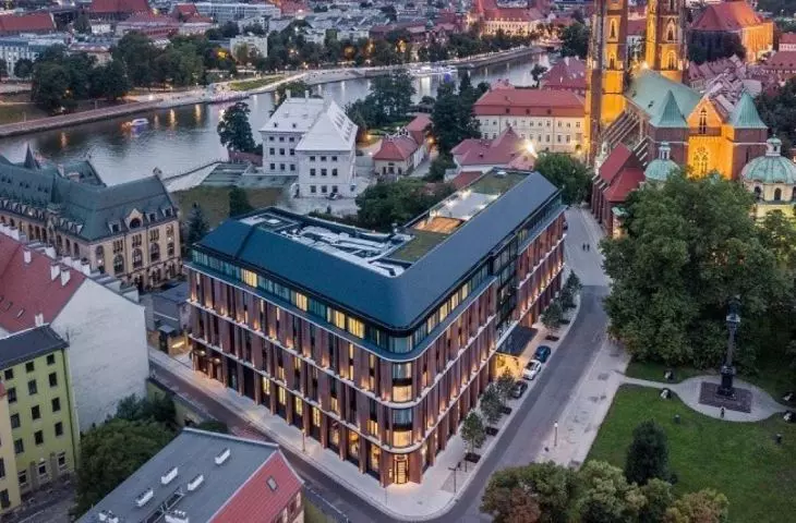 XXX edycja Grand Prix i I Nagroda w kategorii Budynek użyteczności publicznej