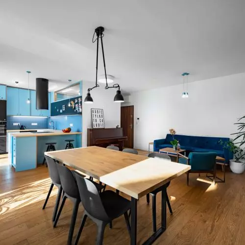 Apartment and photography studio in one. How to functionally design a place to live and work?