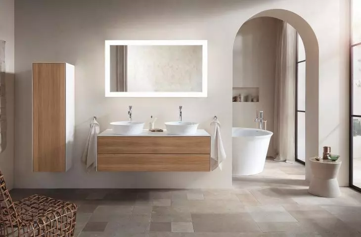 White Tulip. The first complete bathroom created by Philippe Starck.