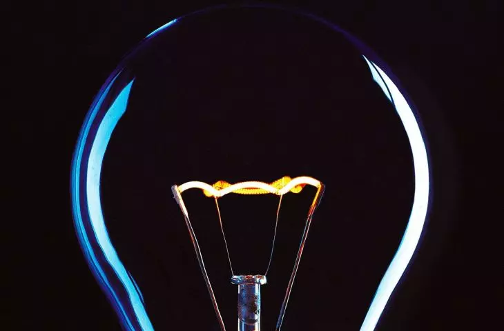 Watts and lumens - wattage vs. brightness of a light bulb