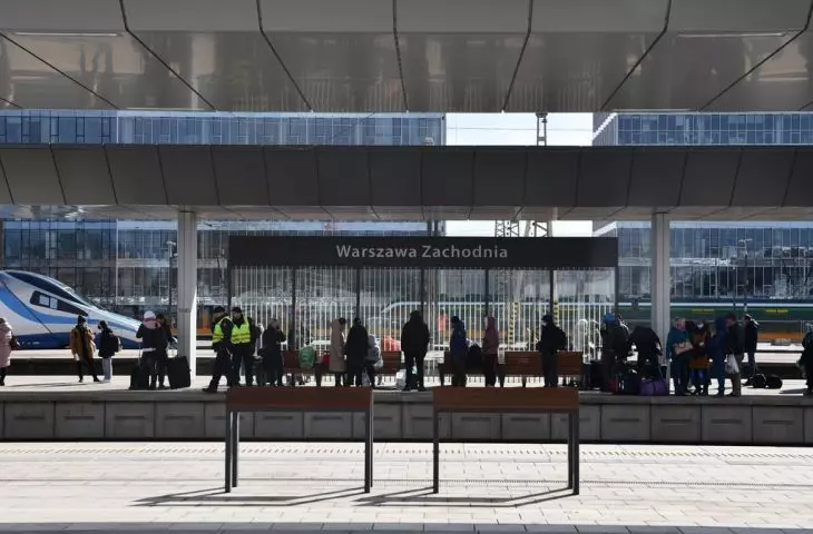 Warszawa Zachodnia z nowym peronem i funkcją punktu dla uchodźców