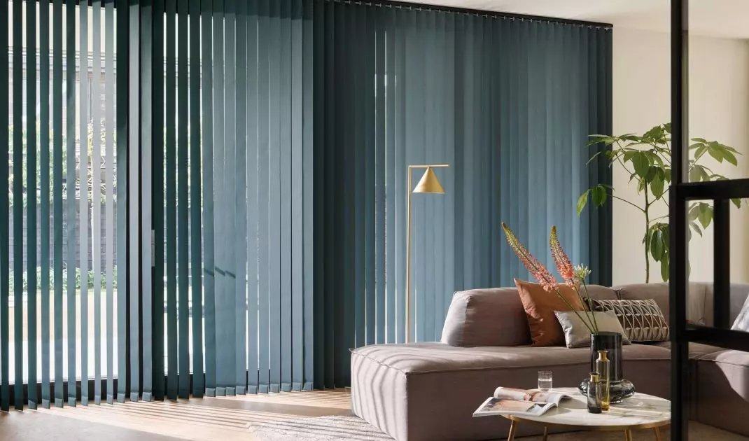 Verticals used in a spacious interior