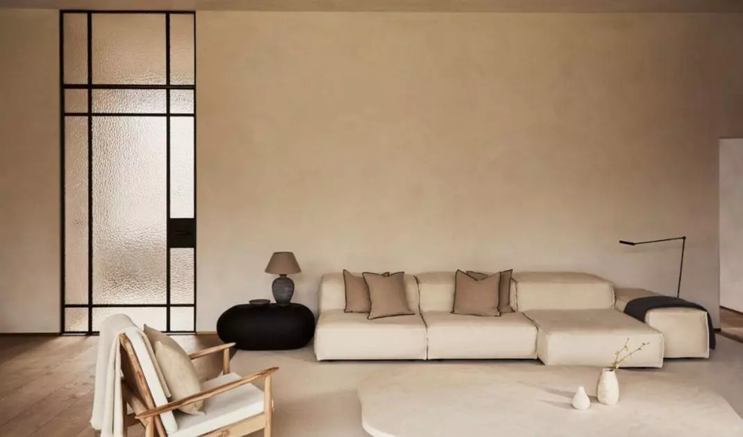 Natural plaster used in residential interior