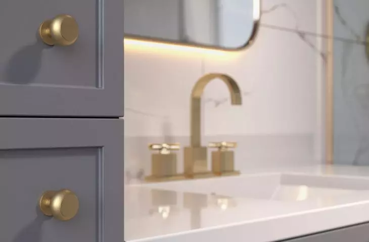 Złoto w łazience – prosty sposób na funkcjonalną i elegancką łazienkę