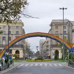 Tęcza na pl. Zbawiciela