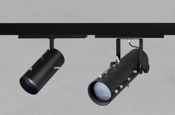 Liralighting projectors