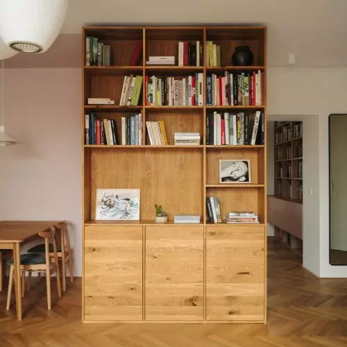 An interior full of books? How to organize them?