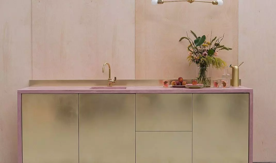 Gold cabinet fronts