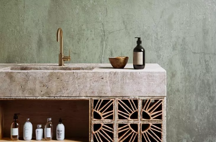 Back to the source - stone washbasins straight from nature