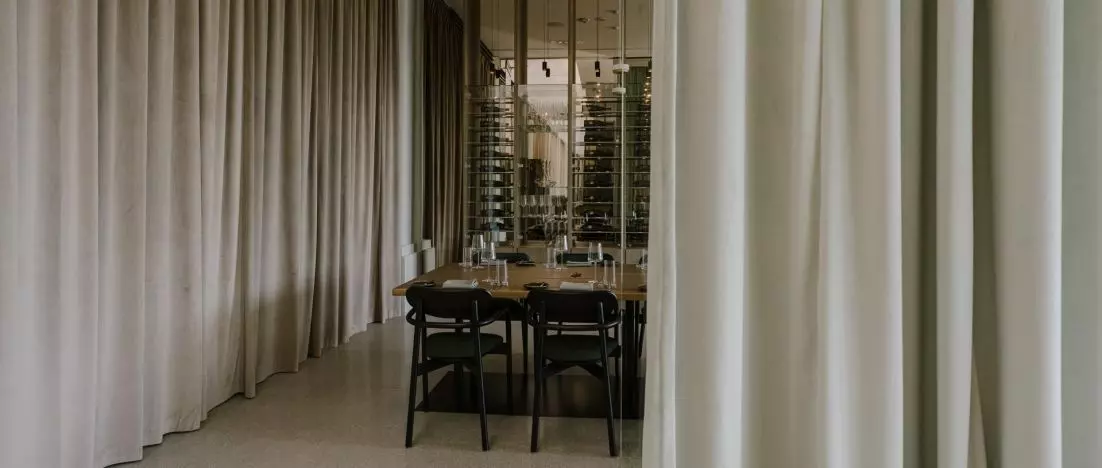 Co skrywa się za zasłoną? Restauracja Tarasowa w Hali Stulecia