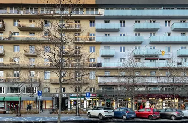 Gentrification grey or anthracite successor to pastelose