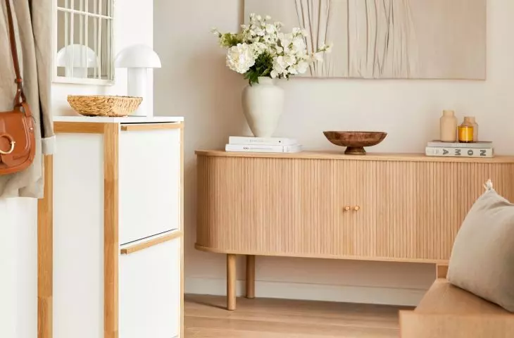 Wnętrze w odcieniach kawy – trend frappé modern minimal