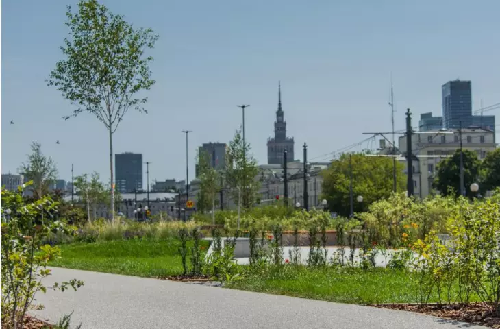 New city sports square now available to residents