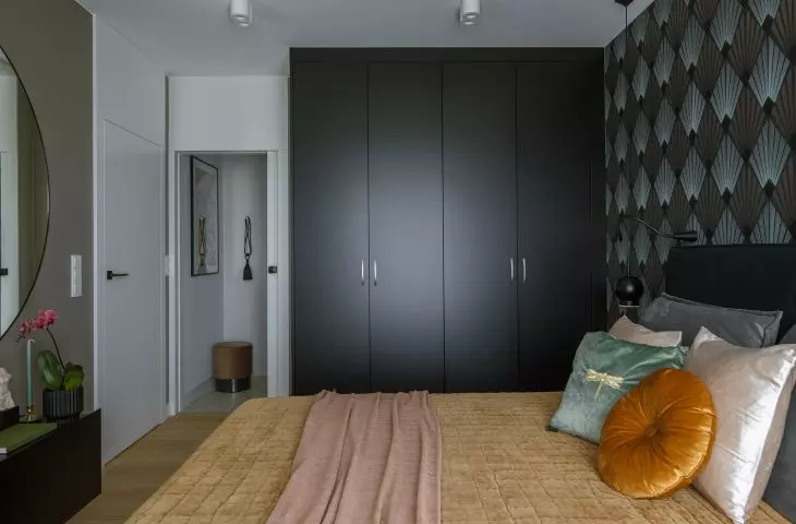 Modern style combined with glamour!