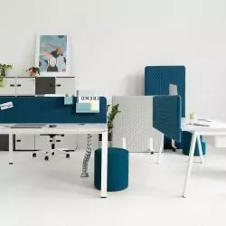 Biurka z kolekcji System-eM