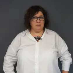 dr Agnieszka Damasiewicz