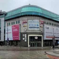 Centrum handlowo-biurowe Kupiec Poznański, Poznań, widok z rogu ulic Krysiewicza i Szymańskiego