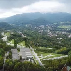 rozbudowa dzielnicy sanatoryjno-uzdrowiskowej w Ustroniu Zawodziu, proj.: Franta Group, KWK Promes
