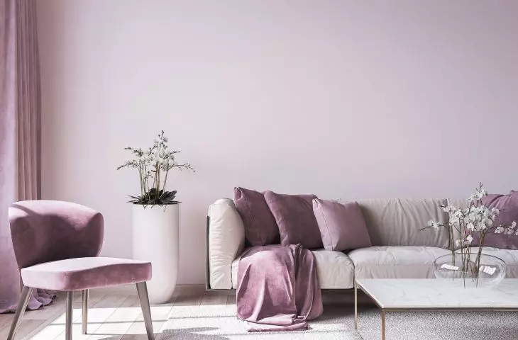 Purple vertigo - interiors in bold tones