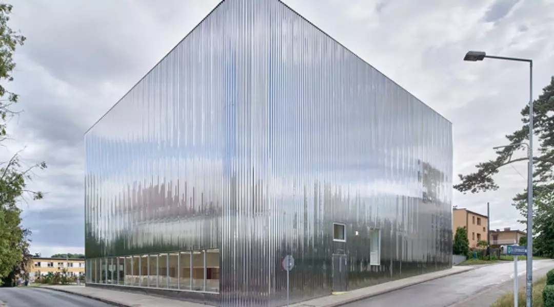 Rozbudowa budynku Państwowej Szkoły Muzycznej I i II stopnia w Jastrzębiu Zdroju. (proj. SLAS ARCHITEKCI)
