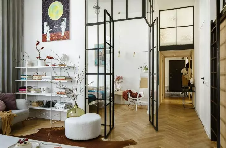 Apartment of a couple of Warsaw photographers with as many as five mezzanine floors!
