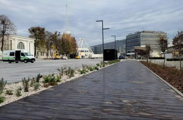 Czy to plac Powszechnej Betonozy? Nowa przestrzeń publiczna Poznania.