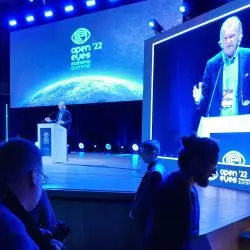 sesja inauguracyjna OEES 2022, Anders Wijkman, jeden z prezydentów Klubu Rzymskiego