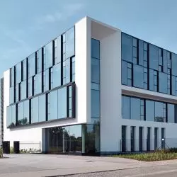 Reynaers Campus, System MasterLine 8