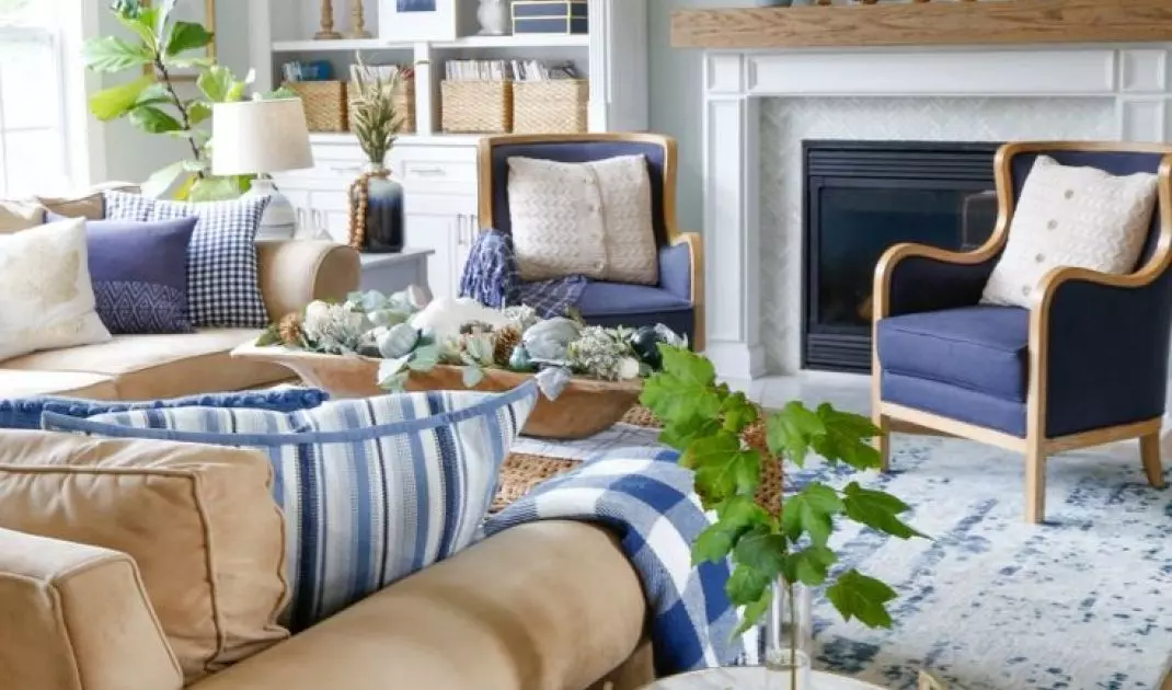 It is important to extinguish the colors combined with blue